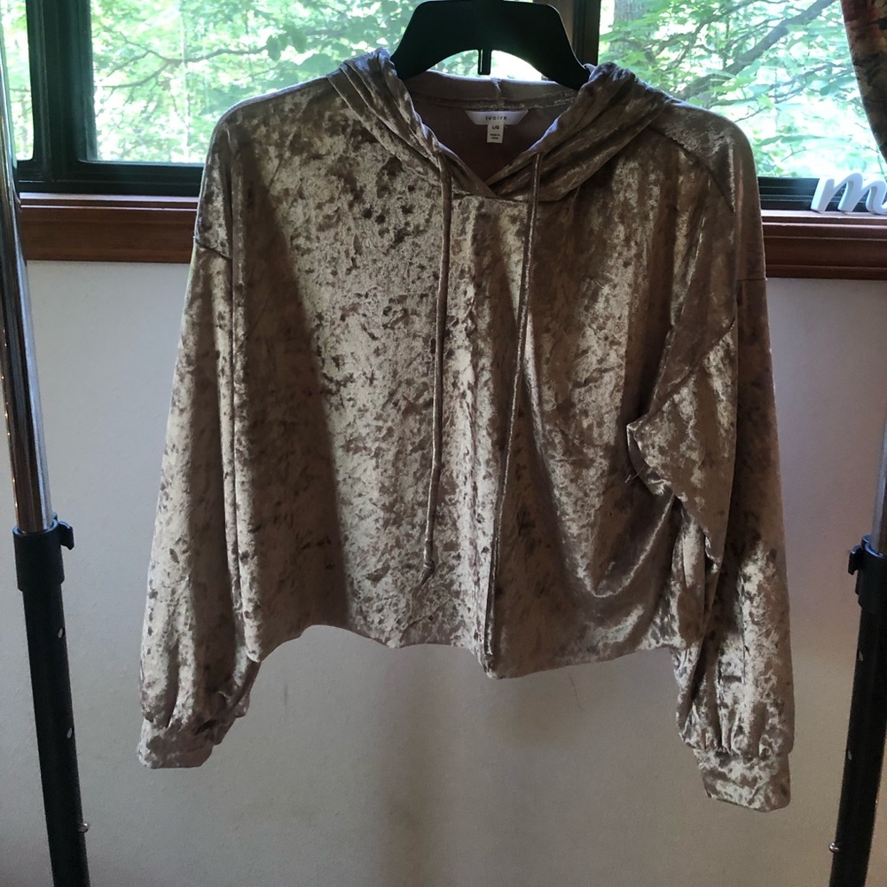 Cropped Hoodie